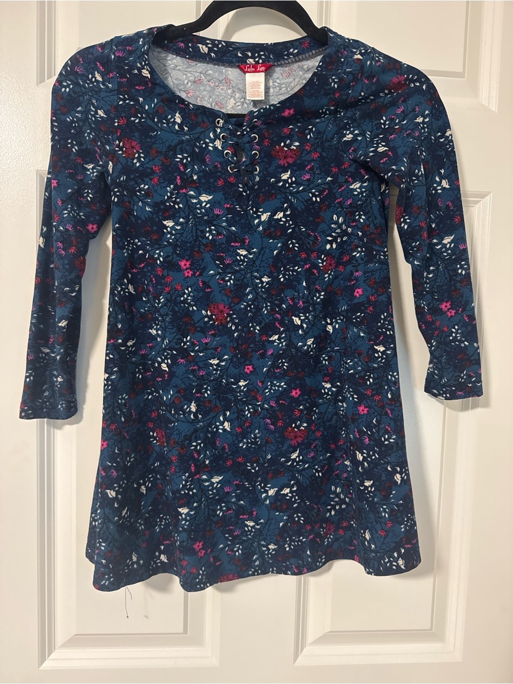 lululemon athletica Navy Floral Lace-Up Tunic with Pink and White Accents